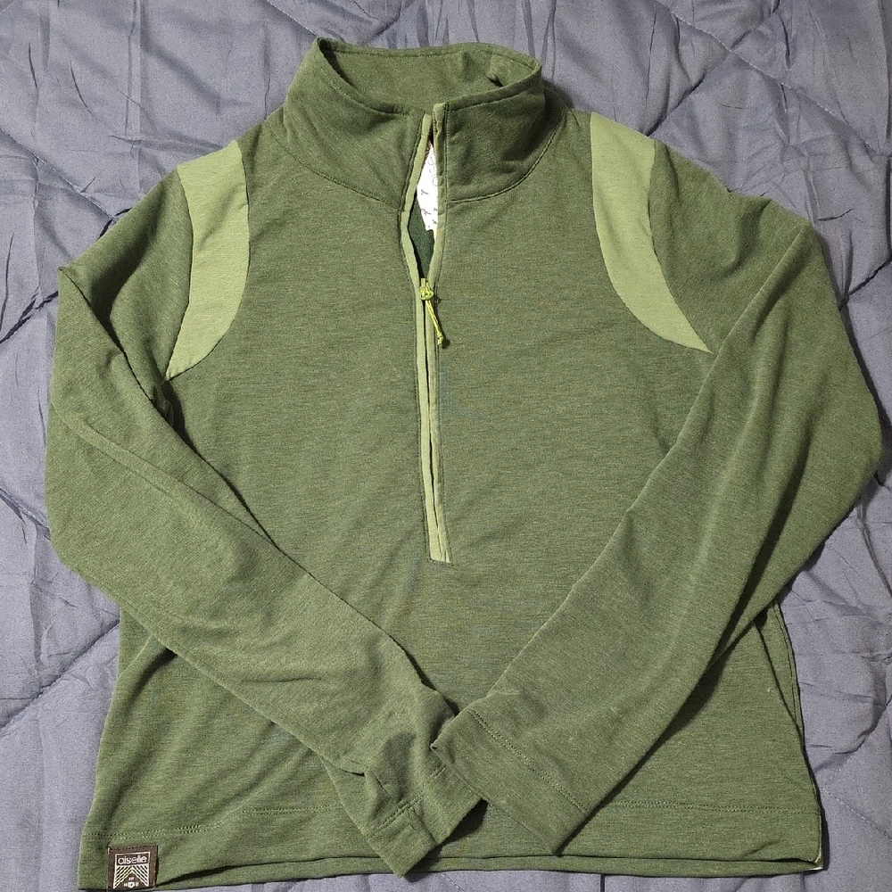 Oiselle Green Zip-Up Pullover